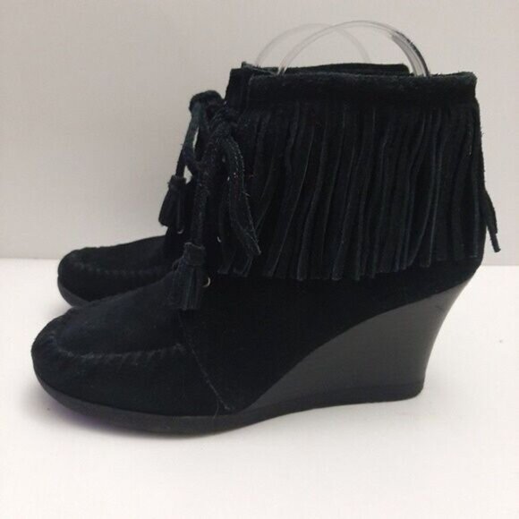 MINNETONKA Fringe Suede Lace-Up Wedge Heel Booties Black Size 6.5 - Picture 8 of 16